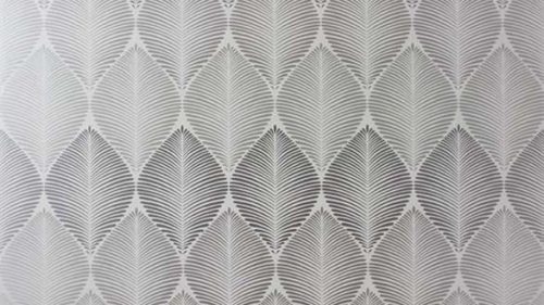 Leaf fall W6591-04
