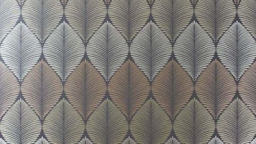 Leaf fall W6591-06