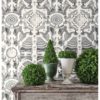 Topiary 115-2005